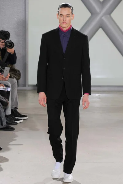 Look 35